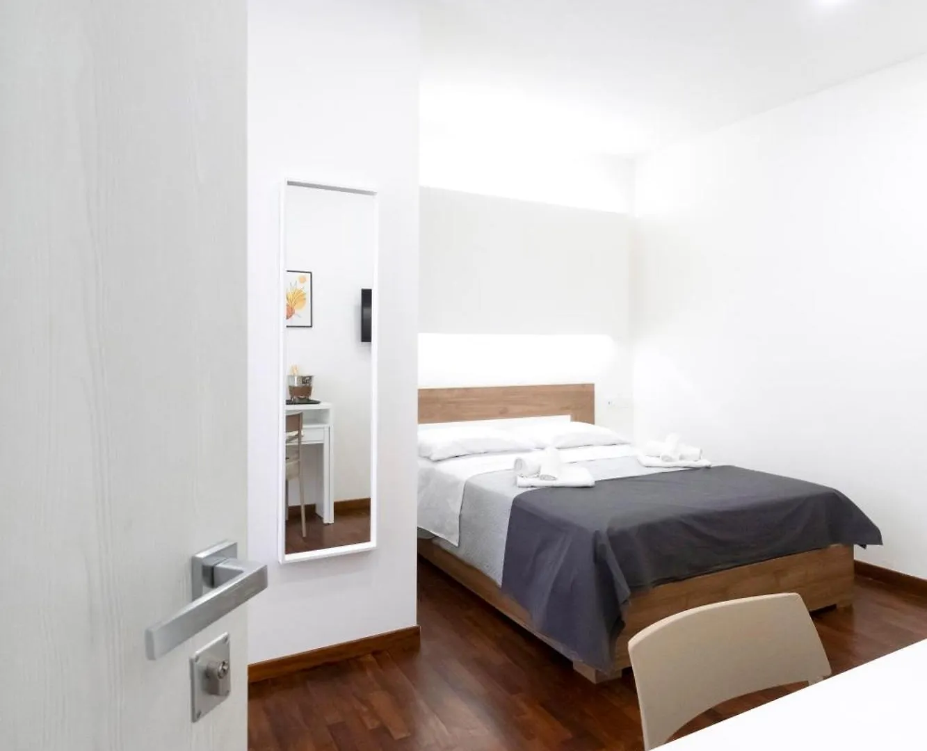 Napoli Factory Guest House 住宿加早餐酒店 那不勒斯