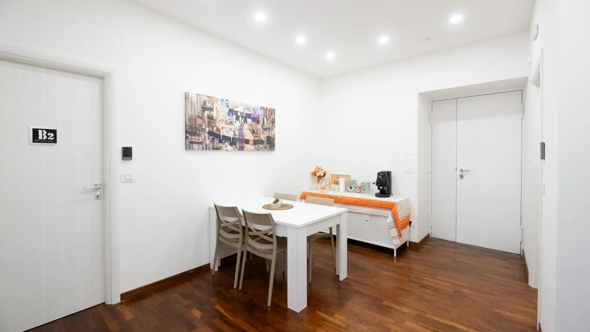 Napoli Factory Guest House 0*, 那不勒斯