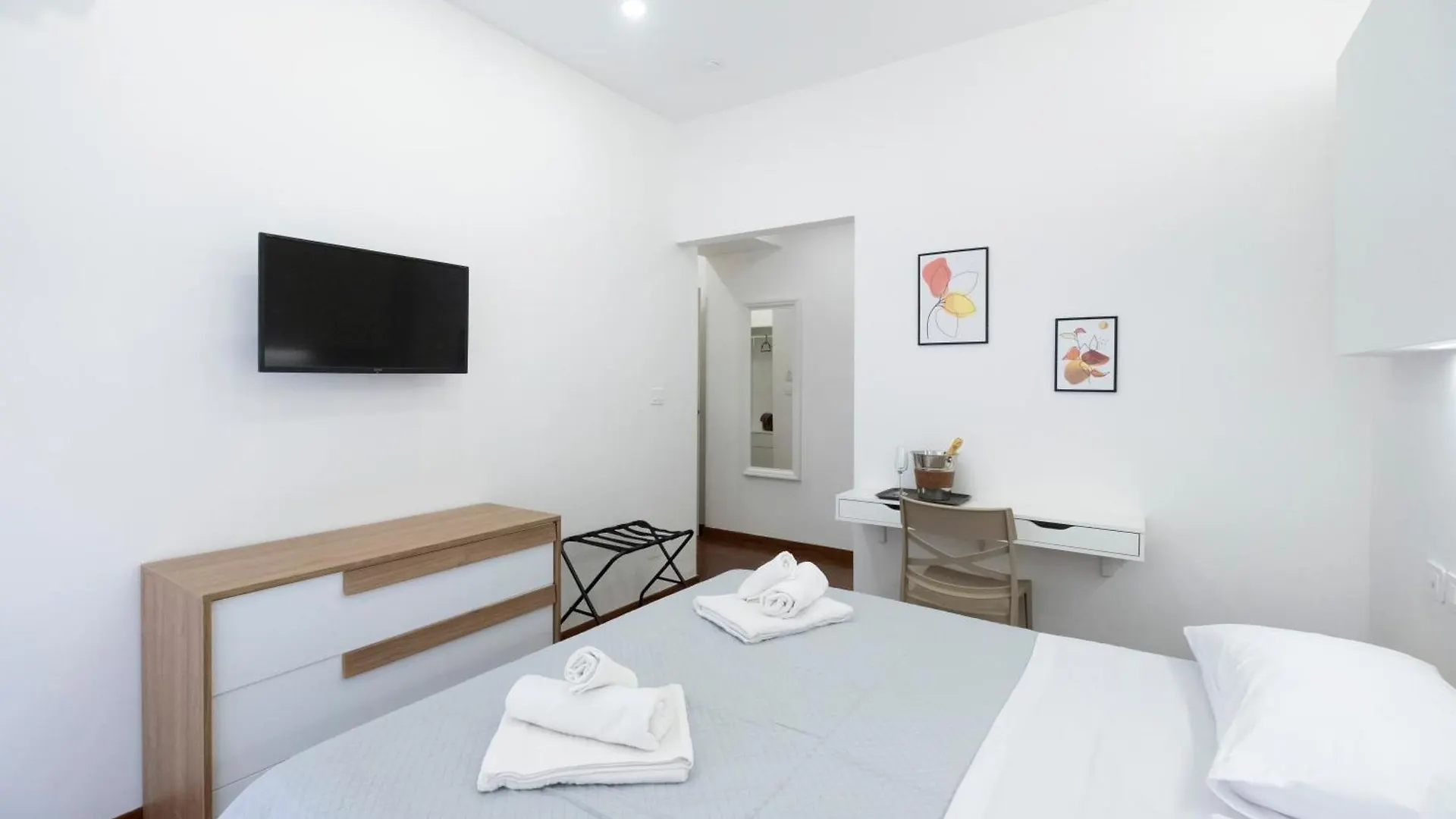 Napoli Factory Guest House