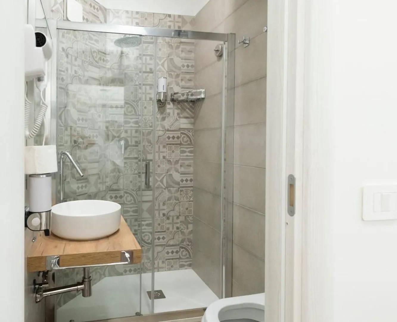 Bed & Breakfast Napoli Factory Guest House Italy