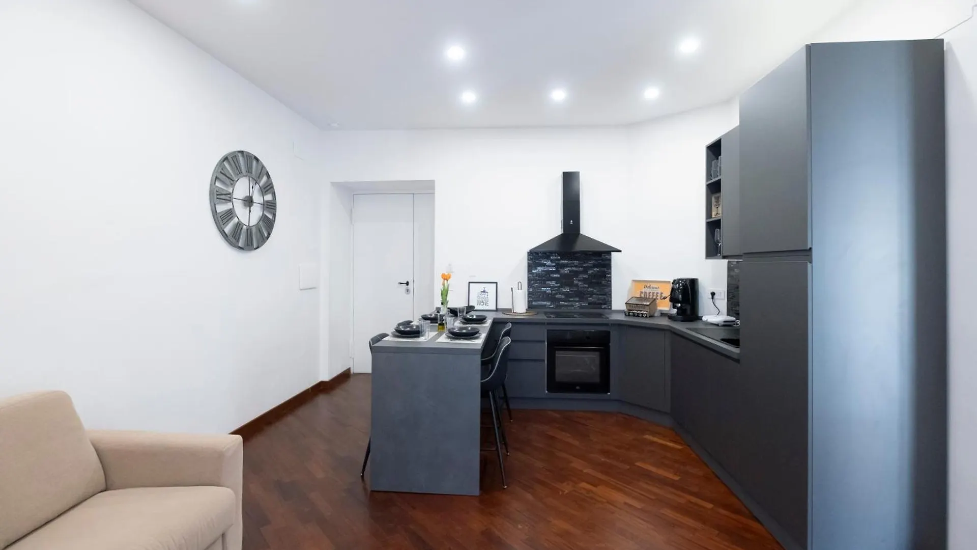 Napoli Factory Guest House Bed & Breakfast